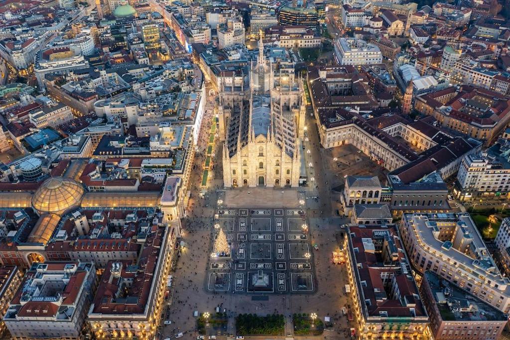 Duomo-Central Station Self Check-In In The City Milan Exterior photo